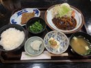 日替わり夕食:デミグラスソースハンバーグ定食