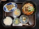 日替わり夕食:担々うどん定食
