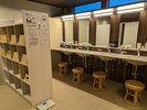 【大浴場 仁乃湯(めぐみのゆ)】 脱衣場(男女入れ替え制)