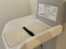 ≪オムツ交換台≫脱衣所に設置しています。赤ちゃんのお着替えベッドとしてご利用ください♪