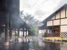 広さを誇るスパリゾートハワイアンズの露天風呂与市