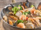 【マヒマヒと太刀魚のアクアパッツァ】2026年夏ディナーメニュー