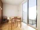 �yLiving Villa�z���r���O
