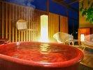 源泉掛け流しの貸切風呂(露天)※有料