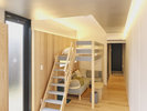 【Family Villa】客室>お子さまが思わず喜ぶ、秘密基地のような2段ベッド。