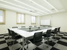 小会議室/最大10名収容(会議室のご予約はお電話にて承っております)