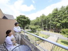 【客室】豊かな自然を眺めてリフレッシュ ※イメージ