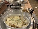 【ご当地メニュー】ラクレットチーズがたっぷりかかったほくほくのジャガイモを是非ご賞味あれ
