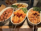エビフライやザンギ等の揚げ物を御用意しております。