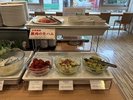 サラダ各種取り揃えております。