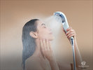 ReFa FINE BUBBLE U コンフォートダブル、コーナーツイン備え付けのシャワーヘッドです。