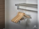 客室設置備品:ハンガー