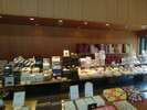 播磨屋本店 工場見学◆ホテルよりお車で約40分。おかきやお煎餅ができるまでを見学(無料)