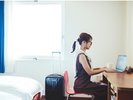Wi-Fi完備の客室で、ゆったり作業タイム