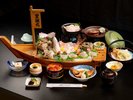 荒波の膳「伊勢海老か鮑から1品チョイス・鯛やひらめ等の舟盛り」一例