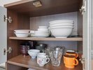 【南風2階・キッチン】お部屋にはグラスや食器類もご用意しております