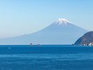 駿河湾越しの富士山