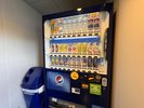 ソフトドリンク自動販売機
