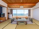 【和室(30平米)17.5畳・4階】眺望海/バストイレ付(ウォシュレット)/空気清浄機/空冷蔵庫/TV付