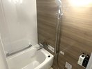 【ニュースタンダードコンフォートダブル】バス・トイレがセパレートになり、ゆっくりつかることができます