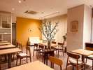 Cafe Lounge@łp܂BR[LOXy[XƂĂnj(coffeeAَqT[rXj