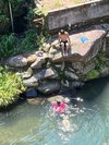 川遊び
