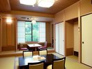 「中央館ひのき風呂付和室」