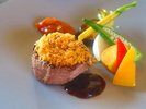 ヴィアンド:牛フィレのスパイシーなインパナート仕立て 地元野菜とラタトゥイユと共に