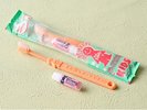 子供用歯ブラシもあります。