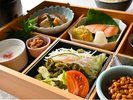 【朝食御膳】いろどりや食材の質などを楽しんでください。