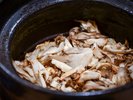 秋らしい香りが食欲をそそる舞茸ご飯