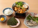 【特別料理〜極きわみ】お料理一例。せり鍋は牡蠣と海苔の旨味とともに雑炊でもお楽しみいただけます。