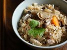 【季節の釜めし】きのこの炊き込みご飯(イメージ)