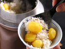 【季節の釜めし】ほんのり甘い!栗の炊き込みご飯(イメージ)