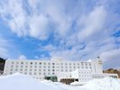 冬のホテル外観