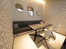 1階レストラン「カフェ コントレイル」個室4名