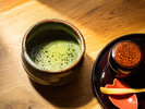 【ロビーラウンジ】朝のひとときに、ご自身で点てる「朝抹茶」体験
