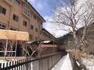 施設裏の遊歩道