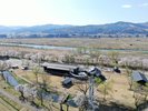 【春】施設周辺の桜並木をお散歩してみてはいかがでしょうか・・・