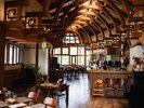 【PHOTO】美しい木造建築のレストラン