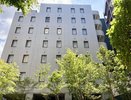 【fiore】外観◆全34室、庭の緑に囲まれた静かな佇まい