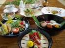 昼のランチ3段重ね「松汀御膳」4200円(税抜)予約制コーヒー・デザート付