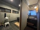 大正館 赤松専用浴室と洗面台
