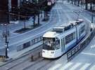 熊本市内を走る路面電車