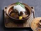 【牛すじの煮込み】上州牛とお野菜を柔らかくなるまでじっくり煮込んだ一品。