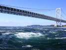**【鳴門のうずしお】鳴門海峡の複雑な海流が生み出す渦潮は超人気スポット!