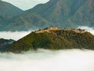 【竹田城跡】日本のマチュピチュ、天空の城として有名な日本屈指の山城遺構(当館より車で約90分)