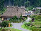 【美山かやぶきの里】かやぶき屋根の集落が現存するのどかな田園風景(当館より車で約120分)