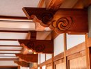 【館内】遊び心のある梁