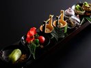 【夏の献立一例】涼やかな品々を少しずつ。夏の恵みを五感で味わう前菜